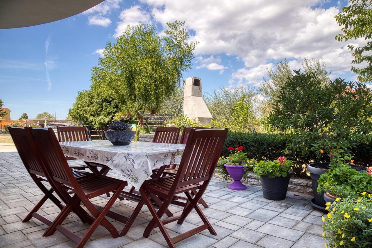 Apartment Nela Vinkuran Dış mekan fotoğraf
